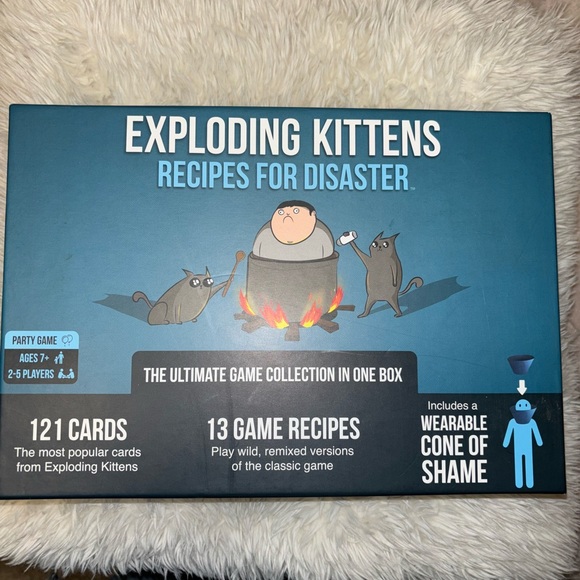 Exploding Kittens Game - Picture 2 of 3